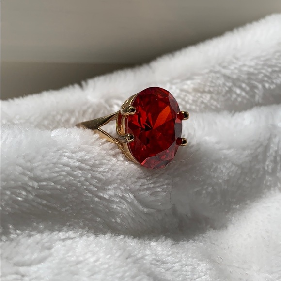 Necklace and ring set - Picture 3 of 3